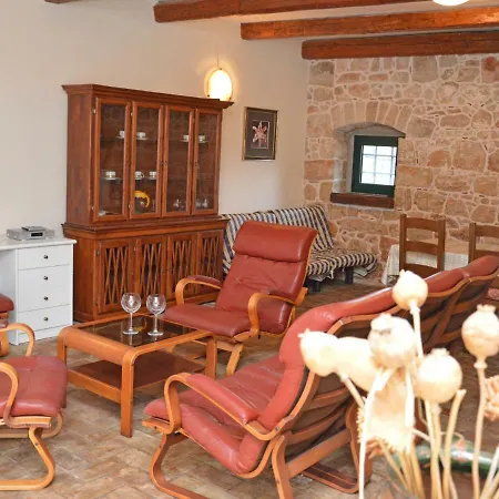 Сasa de vacaciones Holiday Veleniki *